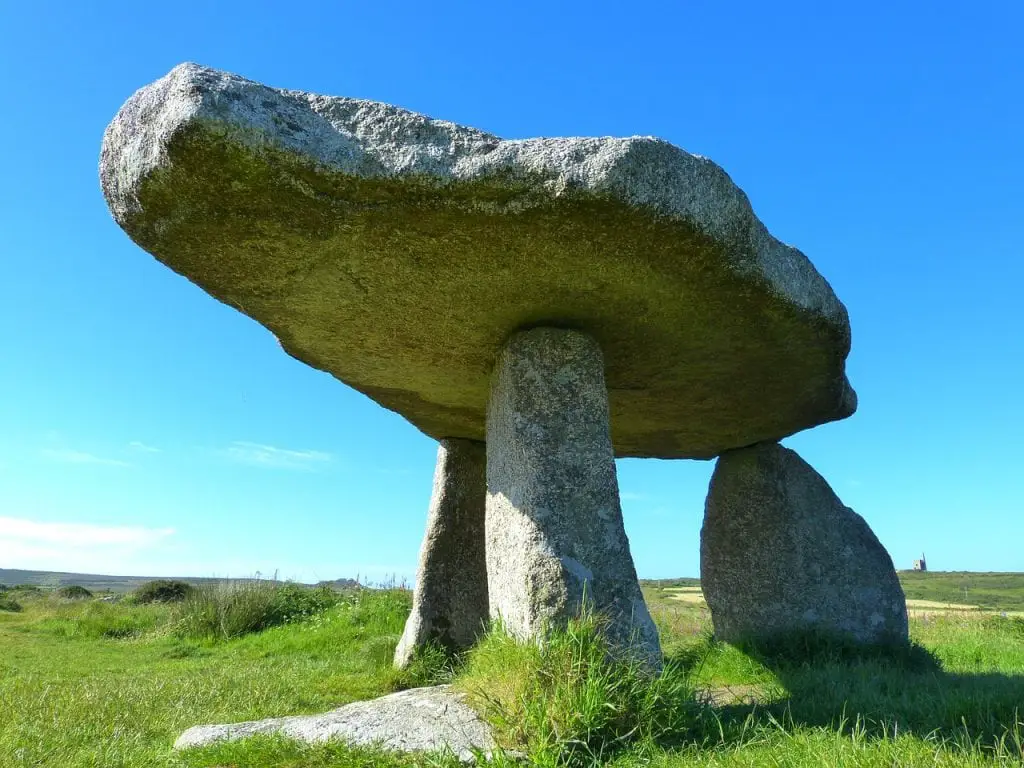 ¿Que es un dolmen?