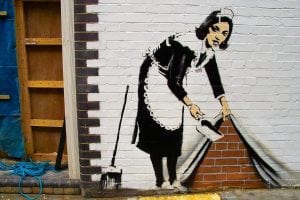 Banksy - Barriendo en Hoxton